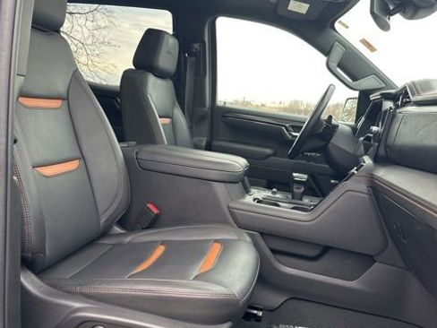 Used 2023 GMC Sierra 1500 AT4 w/ AT4 Premium Package image 40