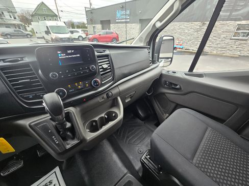 Used 2024 Ford Transit 250 Low Roof w/ Exterior Upgrade Package image 10
