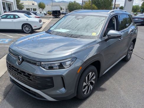 New 2025 Volkswagen Tiguan S image 9