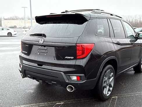 Used 2023 Honda Passport EX-L image 7