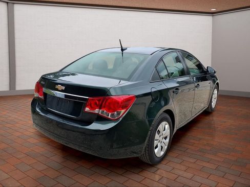 Used 2014 Chevrolet Cruze LS FWD image 5