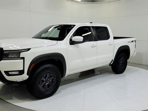 Certified 2026 Nissan Frontier PRO-4X AWD/4WD image 3