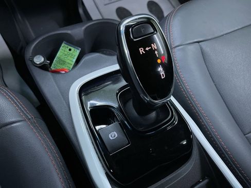 Used 2018 Chevrolet Bolt Premier w/ Driver Confidence II Package image 23