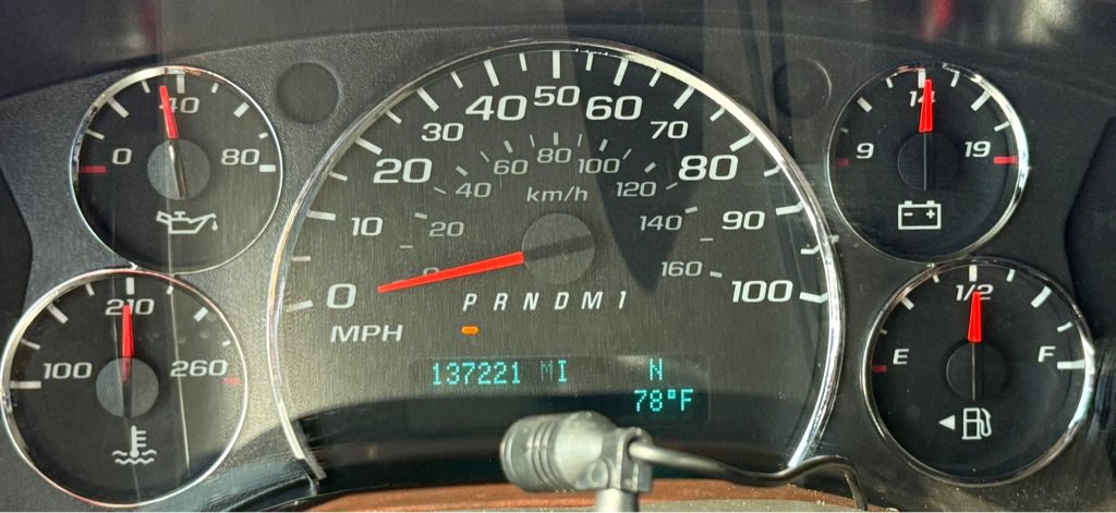 Used 2013 Chevrolet Express 2500 Extended RWD image 12