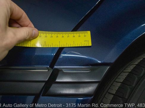 Used 1990 BMW 735i image 34