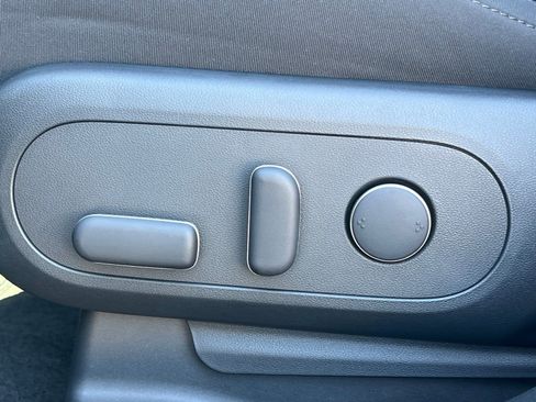 New 2026 Hyundai Ioniq 5 SE image 23