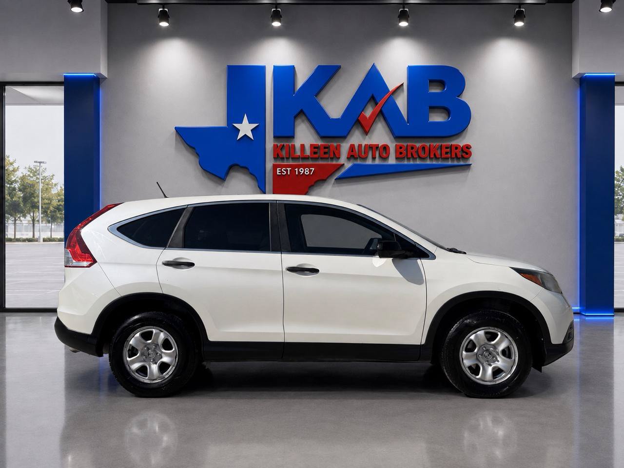 Used 2014 Honda CR-V LX image 2