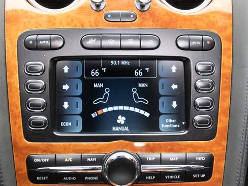 Used 2006 Bentley Flying Spur Flying Spur AWD/4WD image 81