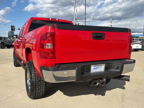 Used 2011 Chevrolet Silverado 2500 LT w/ Interior Plus Package AWD/4WD image 19
