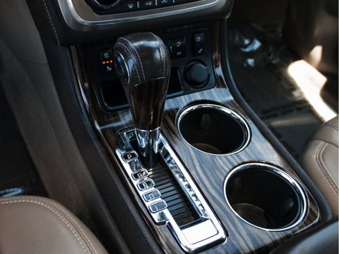 Used 2014 GMC Acadia Denali FWD image 22