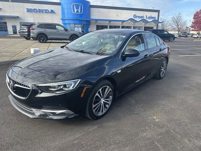 Used 2018 Buick Regal Essence w/ Driver Confidence Package #1