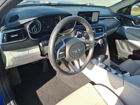 Used 2022 Genesis G70 2.0T image 15