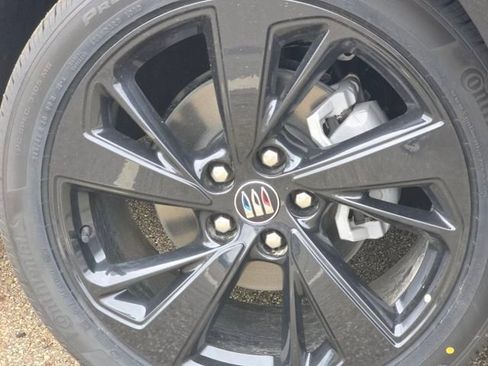 New 2026 Buick Envision Sport Touring AWD/4WD image 11