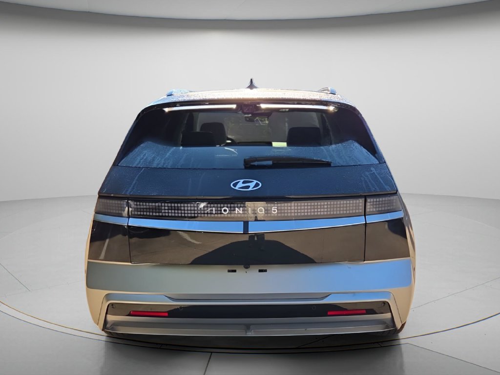 New 2027 Hyundai Ioniq 5 Limited RWD image 4