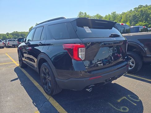 Used 2022 Ford Explorer ST-Line w/ Class IV Trailer Tow Package AWD/4WD image 15