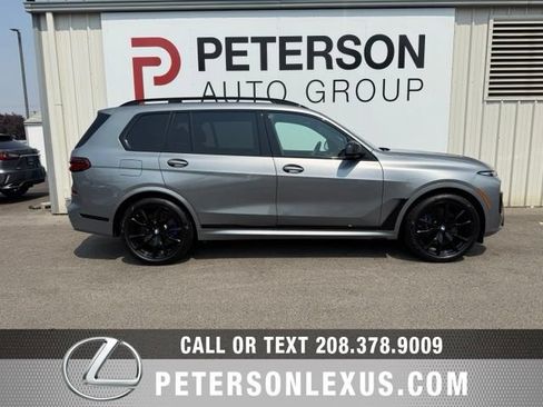 Used 2024 BMW X7 M60i AWD/4WD image 3