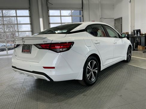 Used 2022 Nissan Sentra SV image 28