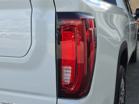 Certified 2026 GMC Sierra 1500 Denali w/ Denali Reserve Package AWD/4WD image 8