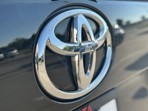 Certified 2025 Toyota RAV4 XLE AWD/4WD image 7