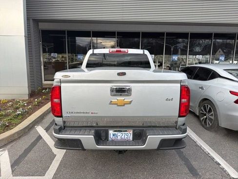Used 2019 Chevrolet Colorado W/T w/ Custom Special Edition AWD/4WD image 2