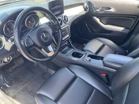 Used 2020 Mercedes-Benz GLA 250 image 16