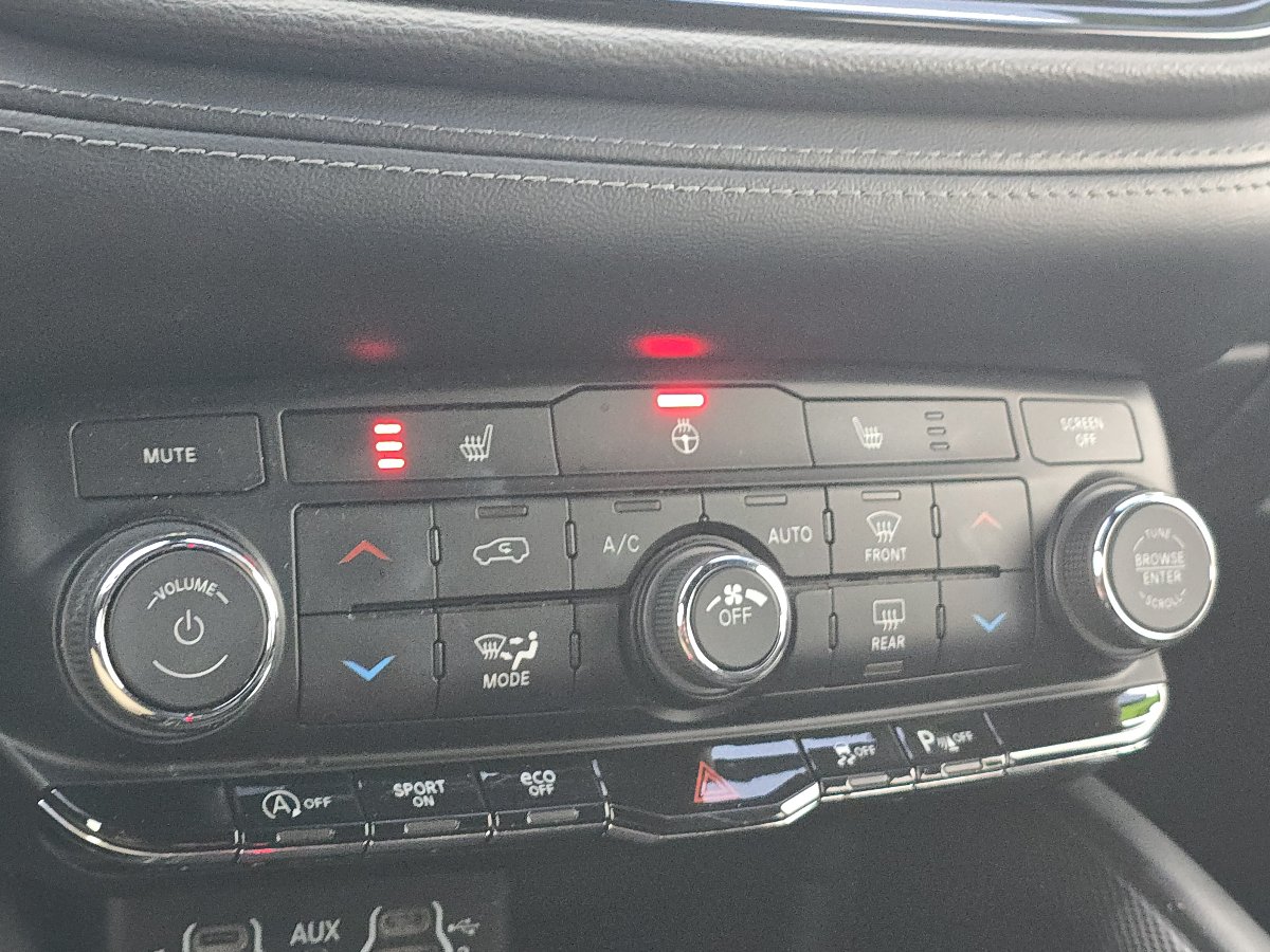 Used 2021 Dodge Durango GT AWD/4WD image 31