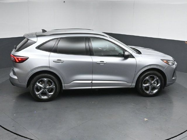 Certified 2024 Ford Escape ST-Line w/ Tech Pack #1 AWD/4WD image 51