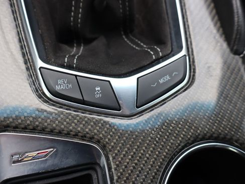 Used 2022 Cadillac CT5 V Blackwing w/ Carbon Fiber Package 2 RWD image 10