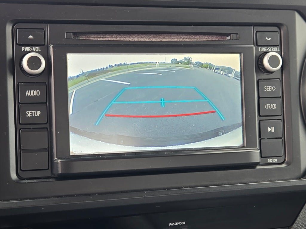 Used 2017 Toyota Tacoma SR RWD image 21