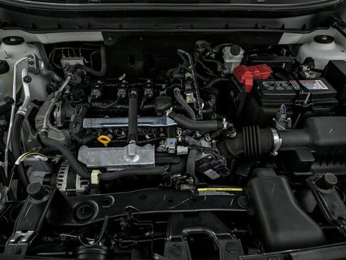 Used 2024 Nissan Kicks SR w/ SR Premium Package image 14