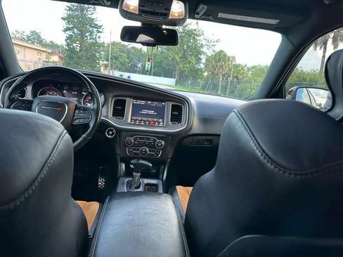 Used 2022 Dodge Charger Scat Pack RWD image 13