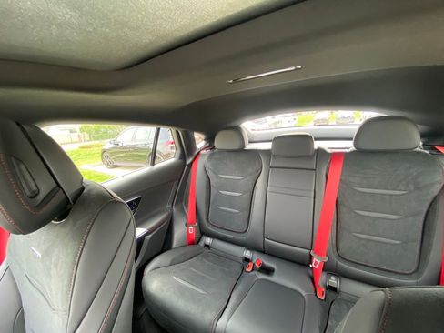 New 2025 Mercedes-Benz GLC 43 AMG 4MATIC Coupe image 13