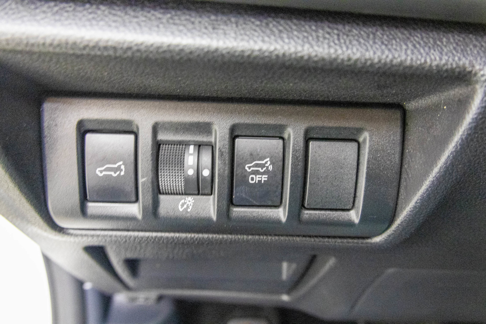 Used 2023 Subaru Outback Onyx Edition XT AWD/4WD image 35