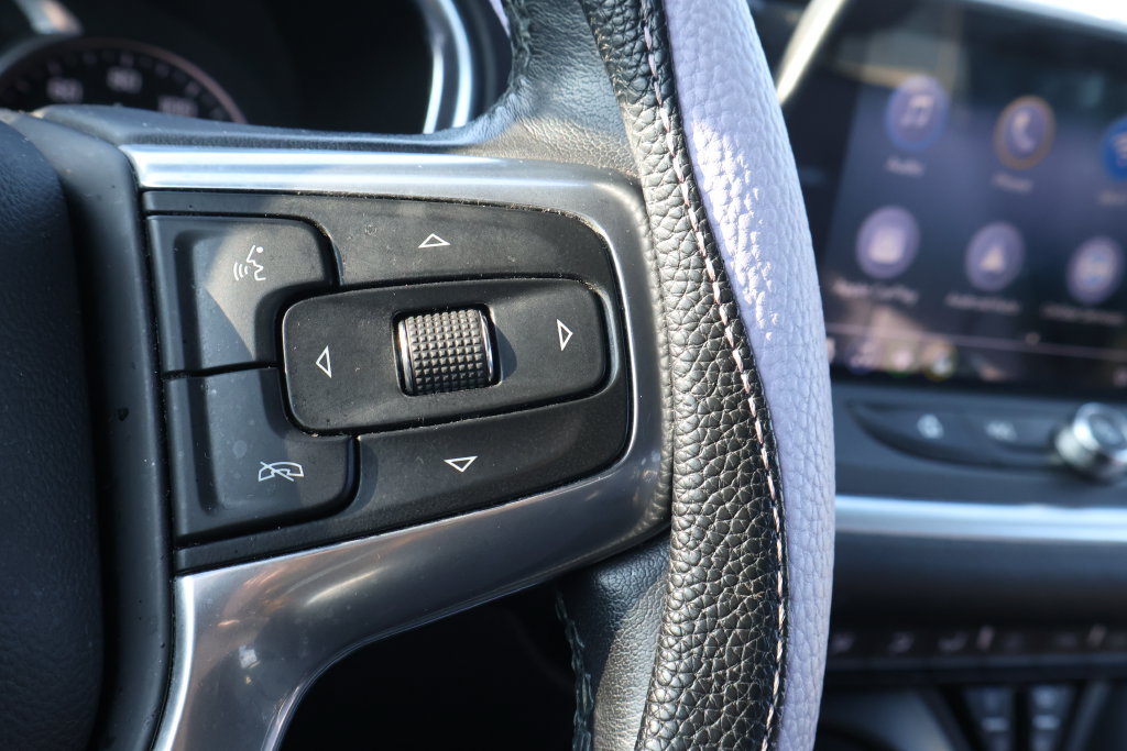 Certified 2020 Chevrolet Blazer LT FWD image 19