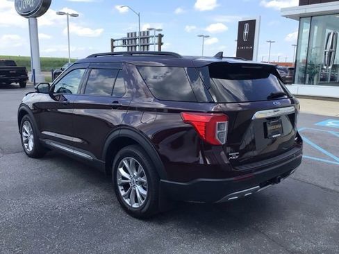 Certified 2023 Ford Explorer XLT w/ Equipment Group 202A AWD/4WD image 5