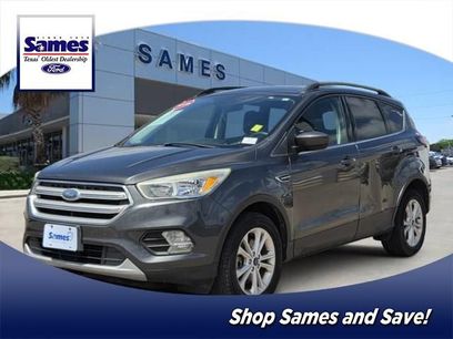 Used 2018 Ford Escape SE w/ SE Sync 3 Package