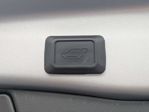 Used 2021 Toyota RAV4 Limited w/ Limited Grade Weather Package AWD/4WD image 13