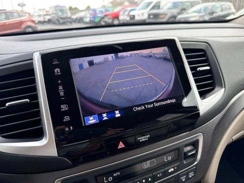 Used 2018 Honda Ridgeline RTL-T image 19