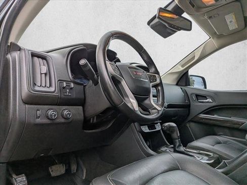 Used 2018 GMC Canyon SLT w/ Driver Alert Package image 10