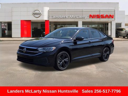 Used 2023 Volkswagen Jetta SE FWD image 9