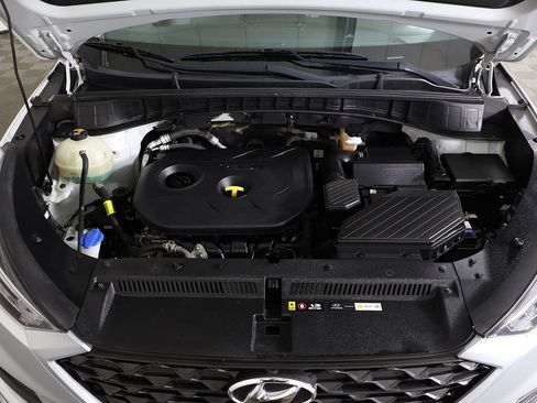 Used 2019 Hyundai Tucson SE AWD/4WD image 16