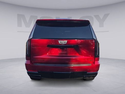 Certified 2026 Cadillac Escalade ESV Platinum Sport w/ LPO, ONYX Package AWD/4WD image 4