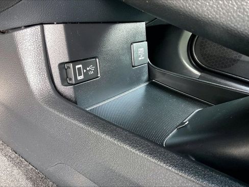 Used 2018 Honda Civic Sport Touring image 31