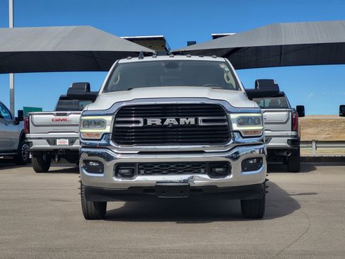 Used 2019 RAM 3500 Big Horn image 2