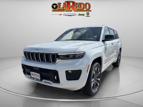 New 2025 Jeep Grand Cherokee L Overland w/ Trailer Tow Package image 3