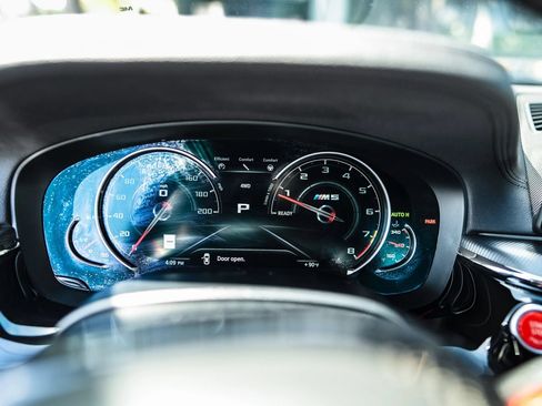 Used 2019 BMW M5 AWD/4WD image 32