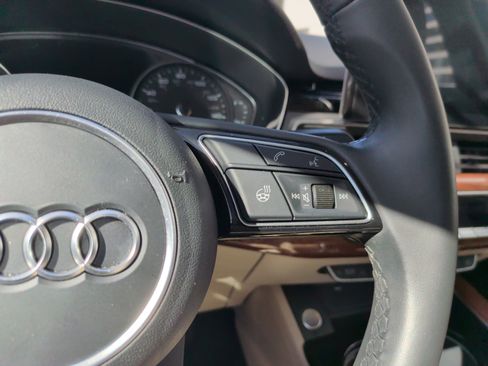 Used 2023 Audi A4 2.0T Premium w/ Convenience Package image 20