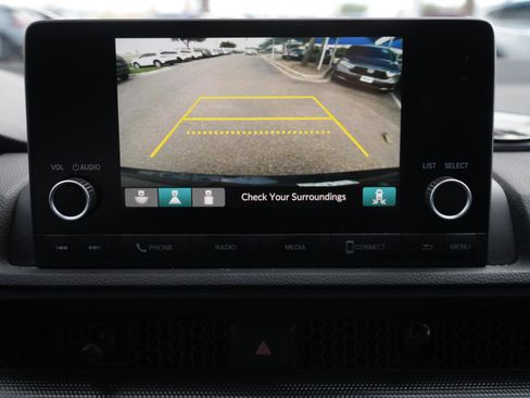 Used 2025 Honda CR-V Sport image 25