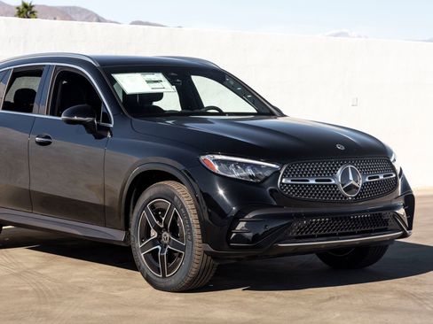 Used 2026 Mercedes-Benz GLC 300 image 10
