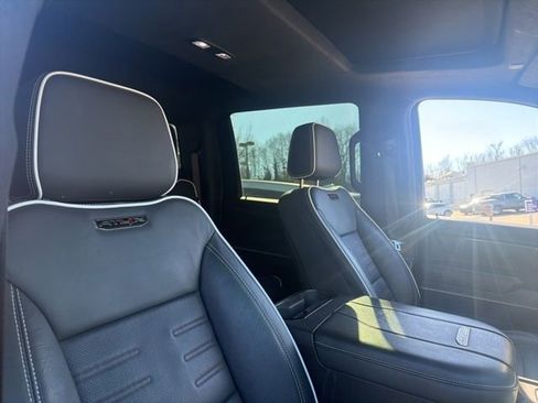 Used 2024 GMC Sierra 2500 AT4X image 15